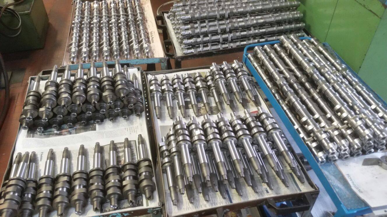 costruzione-alberi-camme-camshafts